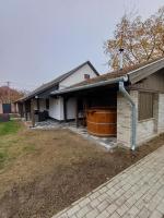 Borka-land Vendégház - B&B Deszk
