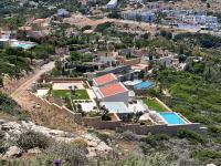 Villa Knossos 4 - Stunning View - B&B Geráni