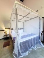 Queen Room with Balcony