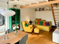 Newly Built Tiny House With River Views - Bed and Breakfast Brenderup
