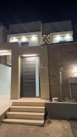 Luxury apartment with outdoor seating, separate entrance and self check-in شقة فاخرة مع جلسة خارجية ومدخل مستقل وتسجيل وصول ذاتي ومدخل سيارة خاص - Chambres d'hôtes Khamis Mushait