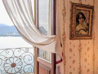 Villa Sina - B&B Tavernola Bergamasca