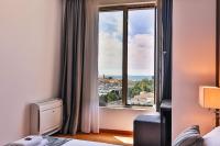 Appartamento con 2 Camere da Letto e Balcone