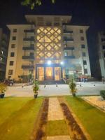 Luxury 2 Bed Executive Apartment Near Allama iqbal airport and Ring road Lahore - Chambres d'hôtes Lahore