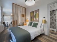 One Bedroom Apartment With Kitchen