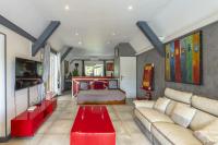 Le Flamboyant 309, magnifique appartement avec piscine - Chambres d'hôtes Saint-Gilles les Bains