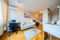 Flex SelfCheckIns 197 - Zagreb - Studio Apartman - WIFI - Chambres d'hôtes Zagreb