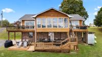 All Seasons Resort with Lake Access - Bed and Breakfast Georgetown