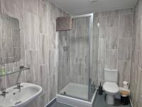 Modern Studio Apartment - Sleeps 4 - Free Wi-Fi - Near City Centre - Chambres d'hôtes Portsmouth