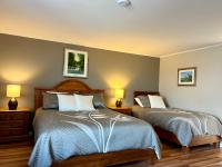 Standard Triple Room with Sea View