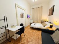 Dreibettzimmer mit Balkon