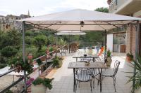 B&B Castelbuono - B&B Villa Letizia - Bed and Breakfast Castelbuono