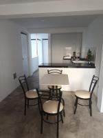 Tweepersoonskamer met Gedeelde Badkamer