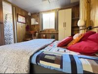 Casa de 1 quarto a cinco minutos da praia - B&B Florianópolis