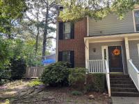 Cary townhouse - B&B Cary