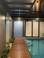 Alena Villa Private Pool - Bed and Breakfast Blimbing