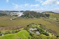 Harbour Fern Retreat - Matapouri Holiday Home - B&B Distretto di Whangarei