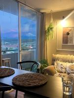 Cálido Full Equipado Dpto con Vista al Lago y Dos Volcanes - Chambres d'hôtes Villarrica