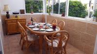 Villa La Zenia, Private pool, 10min walk to La Zenia Beach, for 6 people - B&B