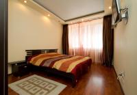 Comfort Two-Bedroom Apartment on Boulevard Shevchenka 2