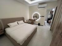 غرفه وصاله راقيه ب حطين - Ferienwohnung Riad