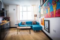 The Waldorf, King Size and Twin Apartment by The Hive WA1 - Ferienwohnung Warrington