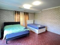 Room 71 - B&B Epping