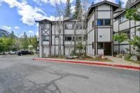 2 Miles to Palisades Ski Resort w Free Shuttle! - B&B Olympic Valley