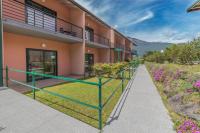 One-Bedroom Apartment with Garden