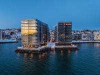 Premium Penthouse in Tromsø - Northern lights, City, Sea & Mountain view - free parking in garage - Chambres d'hôtes Tromsø