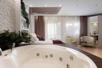 Perfect Romantic Getaway Cozy Retreat with Jacuzzi - B&B Barcellona