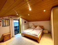 One-Bedroom Apartment with Balcony
