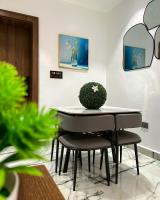 Spacious 3BR Garki Apartment Near Hospital Aso Rock - B&B Abuja