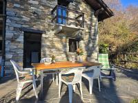 Rustico Kevin by HolAp SA - Bed and Breakfast Brissago