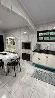 Casa para 4 pessoas, 650m da praia de Ponta das Canas, Florianópolis - B&B Florianópolis