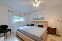 Sunny Florida Escape w/ Patio, Grill & Fire Pit! - B&B Naples