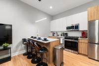 Steps from the Lake Edgewater Modern 2BD 2BA - B&B Chicago