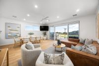 BlueBelles - Coastal Chic Overlooking Maslin Beach - B&B Maslin Beach