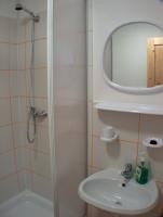 Camera Familiare con Bagno Privato