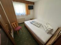 Classic Dreibettzimmer