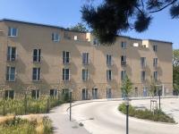 Cozy Apartment Prague Airport- 5 minute drive from AirPort - B&B Tuchoměřice