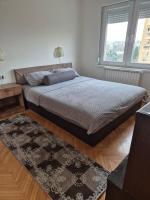 Bright, Warm & Homelike Apartment - B&B Skopje