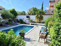 Apartment with private pool and arbor - Chambres d'hôtes Malinska