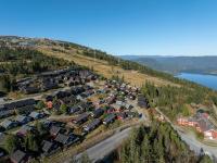 Koselig hytte sentralt på Norefjell, ski in & out - B&B Surteberg