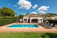 Villa Juanita by Escape Home - B&B Son Bou