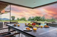 Casa Vista Azul by Atlantic Holiday - Chambres d'hôtes Santo da Serra