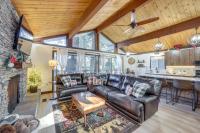 3 Mi to Lake Arrowhead Village Pine-View Home! - Bed and Breakfast Lake Arrowhead