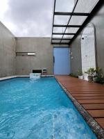 Alena Villa Private Pool - Bed and Breakfast Blimbing