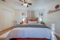 Central, 1 BR 1 BA, Fenced, Cozy, Guesthouse - Bed and Breakfast Tucson