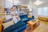 Newport Cabin on Diamond Lake with Private Boat Dock - Chambres d’hôtes Newport